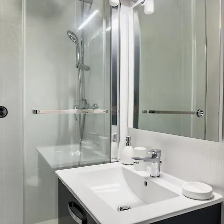 Apartman Nouveaute , T2 Neuf *